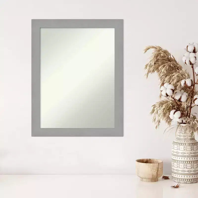 Miroir mural en nickel brossé non biseauté 22" x 28" - Rectangle moderne, comprend la quincaillerie de montage