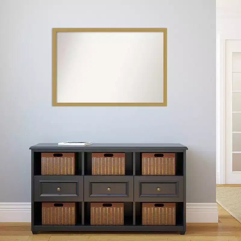 Lustro łazienkowe 38" x 26" bez fazowania, wąska rama szczotkowane złoto