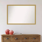 Lustro łazienkowe 38" x 26" bez fazowania, wąska rama szczotkowane złoto