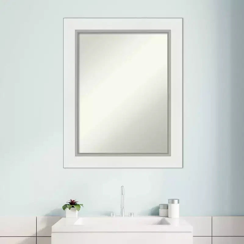 24" x 30" nicht facettierter Badezimmerspiegel - weiß-silberner Rahmen, rechteckig, Polystyrol, wandmontiert