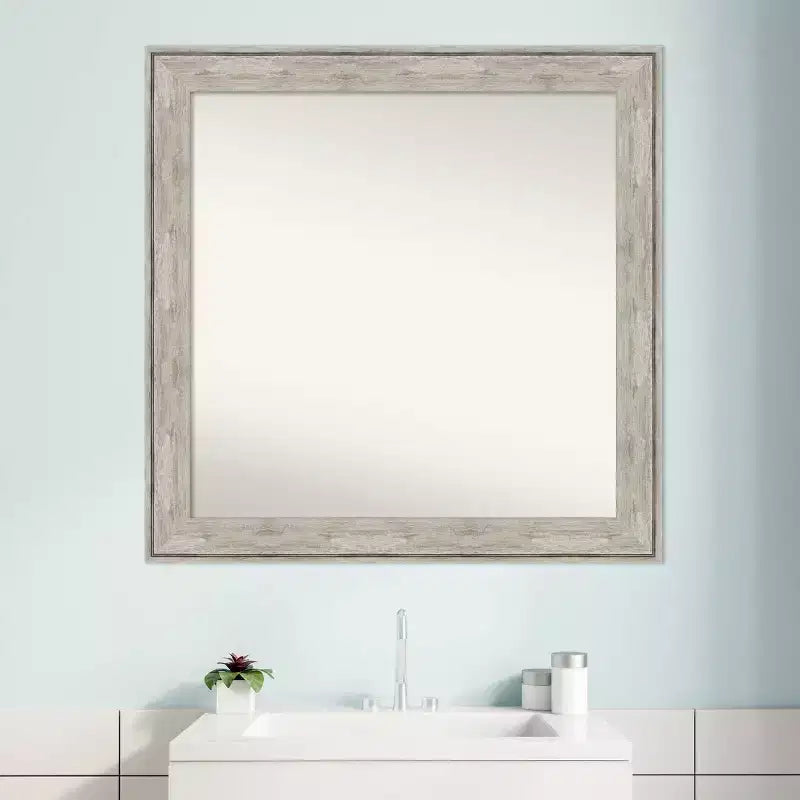 31" x 31" quadratischer, nicht facettierter Wandschirm mit rissigem Metallrahmen