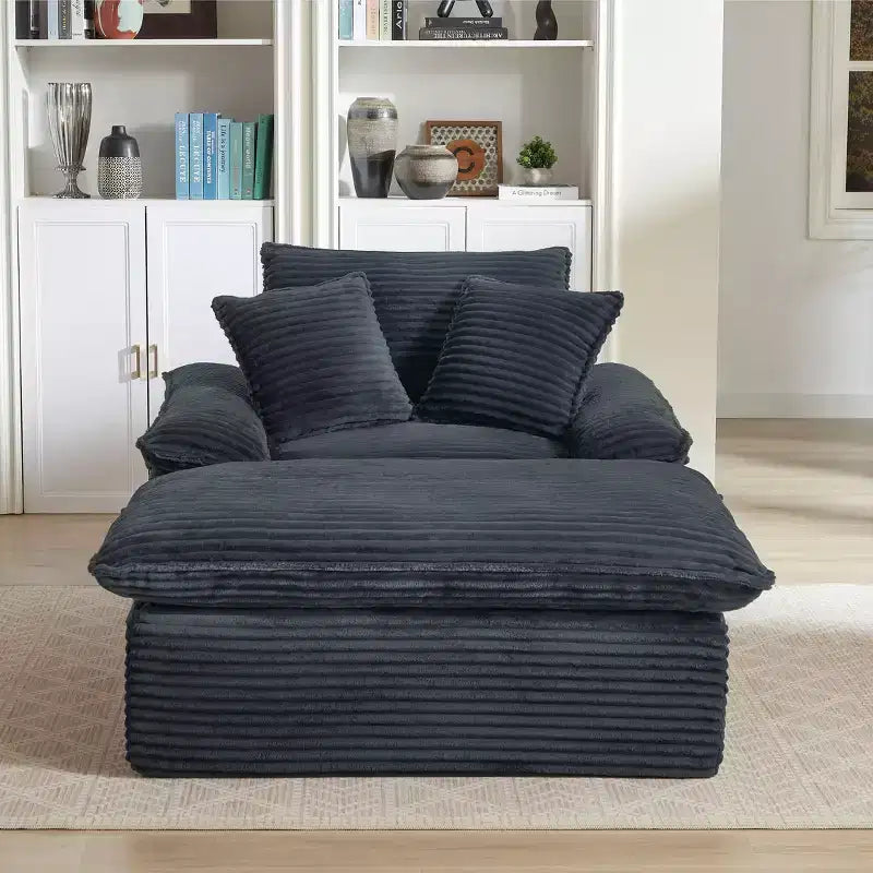 Übergroßer Chaiselongue-Sessel mit Ottomane und Kissen