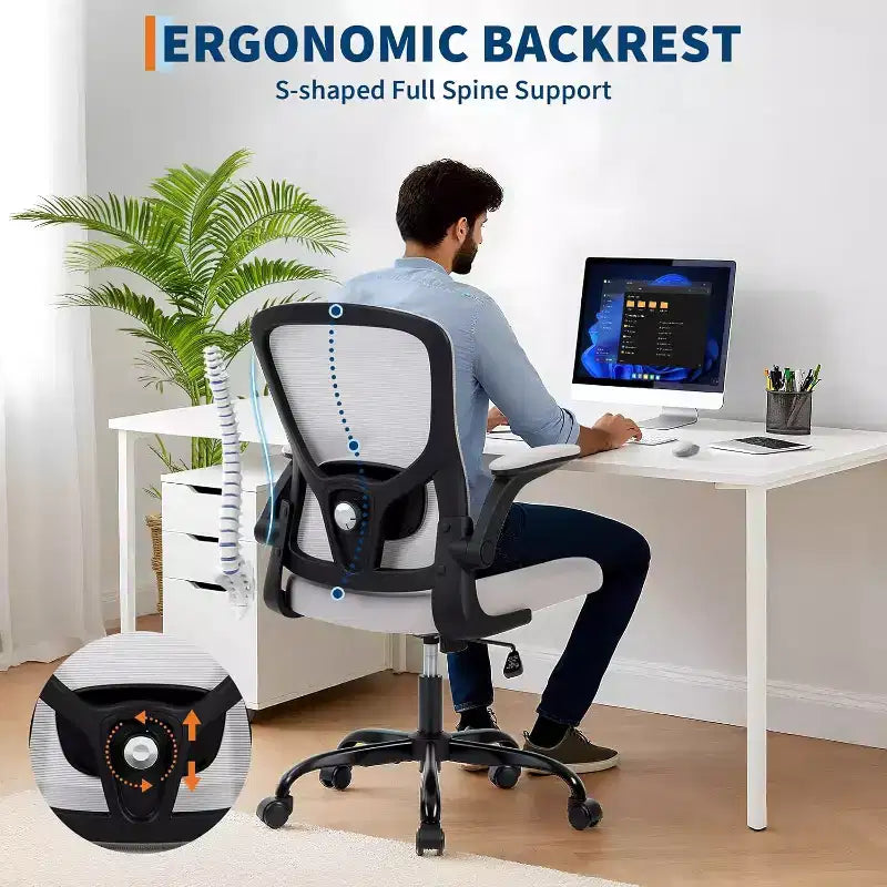 Bürostuhl mit hohem Netzrücken, höhenverstellbar und klappbaren Armlehnen